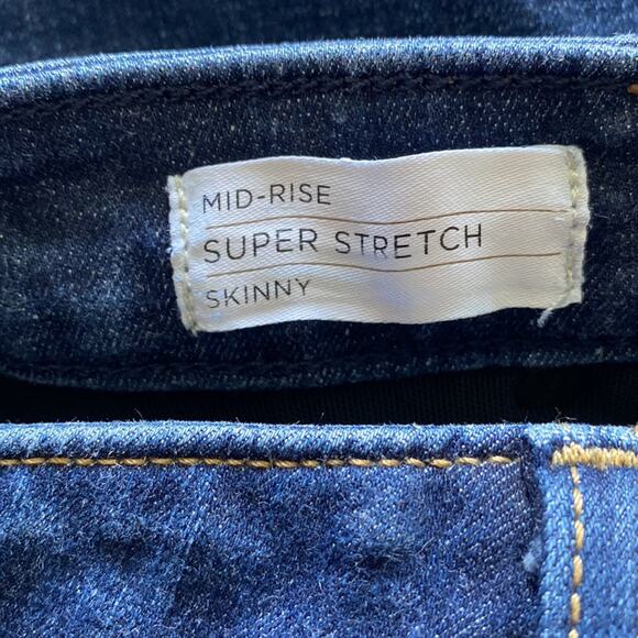 Lane Bryant Super Stretch Mid Rise Distressed Raw Hem Skinny Jeans Size 22 - Picture 6 of 6